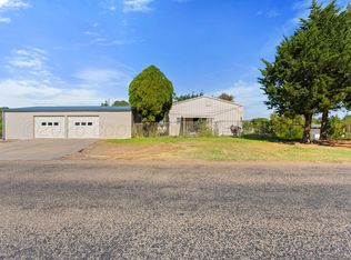 309 Fritch Dr, Fritch, TX 79036