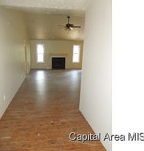 2nd image of 1118 Dina Dr