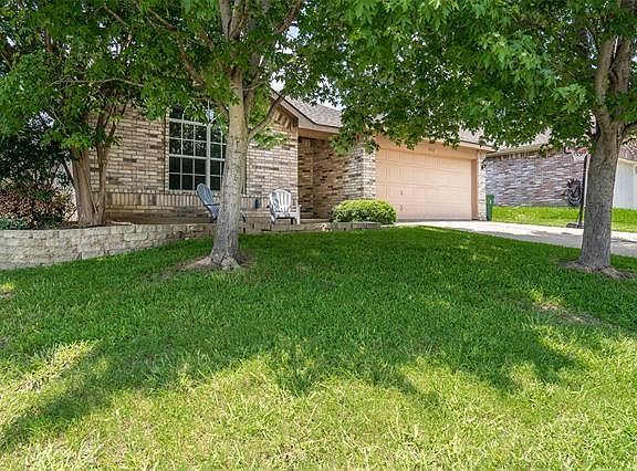 2nd image of 8102 Shoshoni Dr