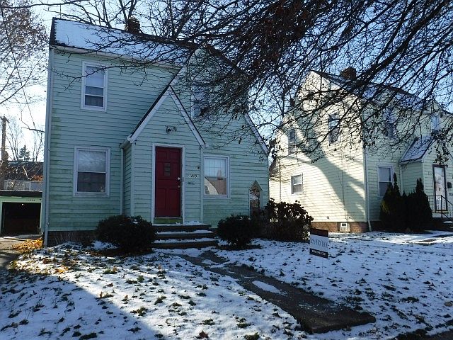 2nd image of 11809 Brighton Ave