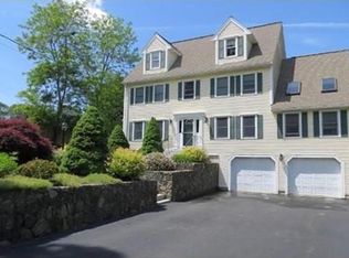 17 Bethesda Ln, Reading, MA 01867