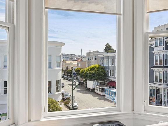 3rd image of 2801 Octavia St APT 4