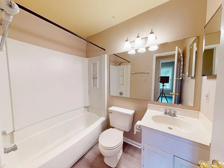 6008 Chestnut Hollow Ct — Photo 19