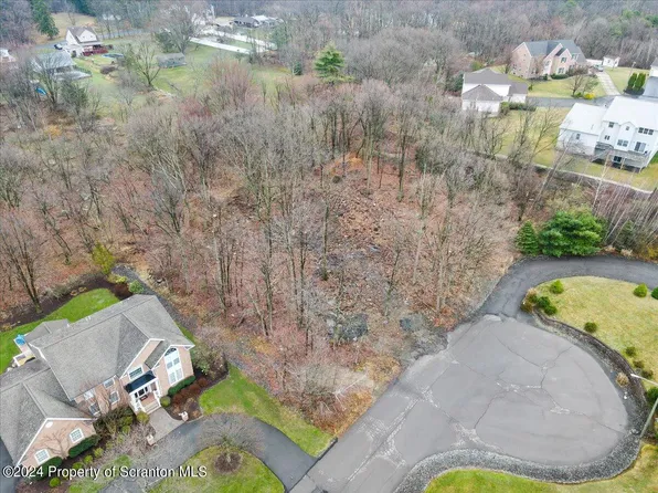 Mountain Laurel Dr, Scranton, PA 18505