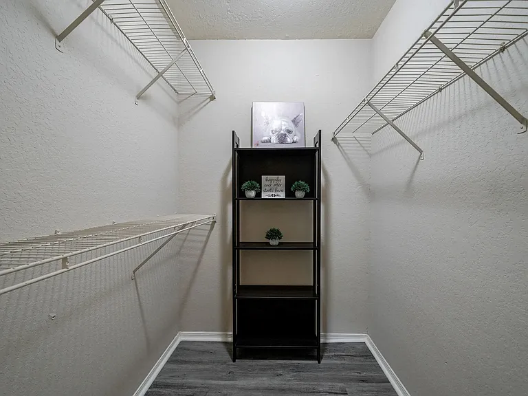 Castlegate Collier Hills — Photo 10
