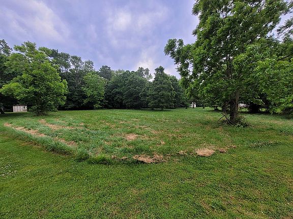 2nd image of 0 Briarwood Cir Lot 27