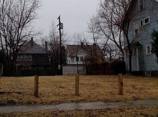 1884 Charles Rd, East Cleveland, OH 44112