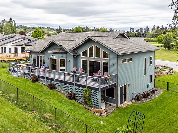 5th image of 306 Bayview Dr