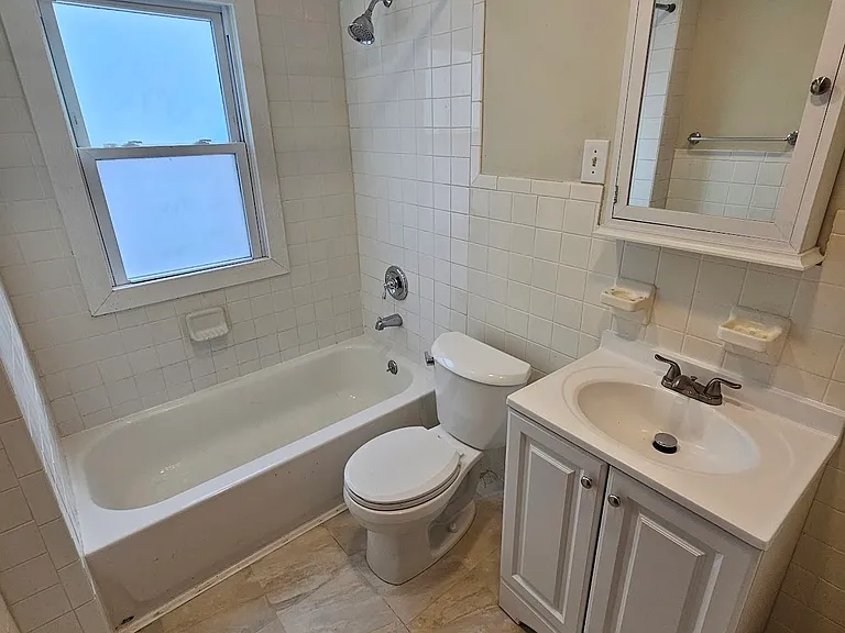 175 Hamilton Dr #1 — Photo 23