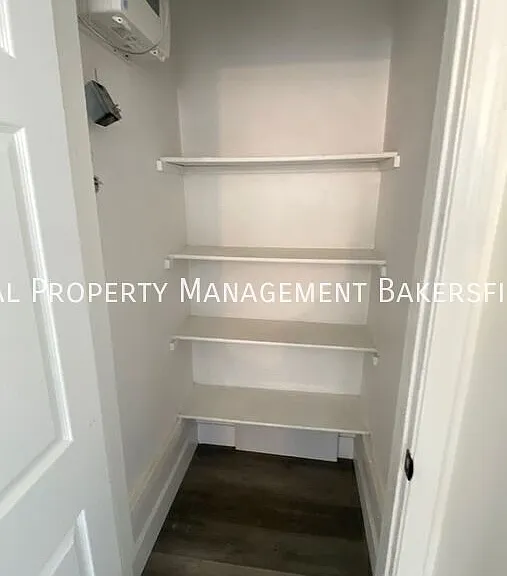 136 Clifton St — Photo 7
