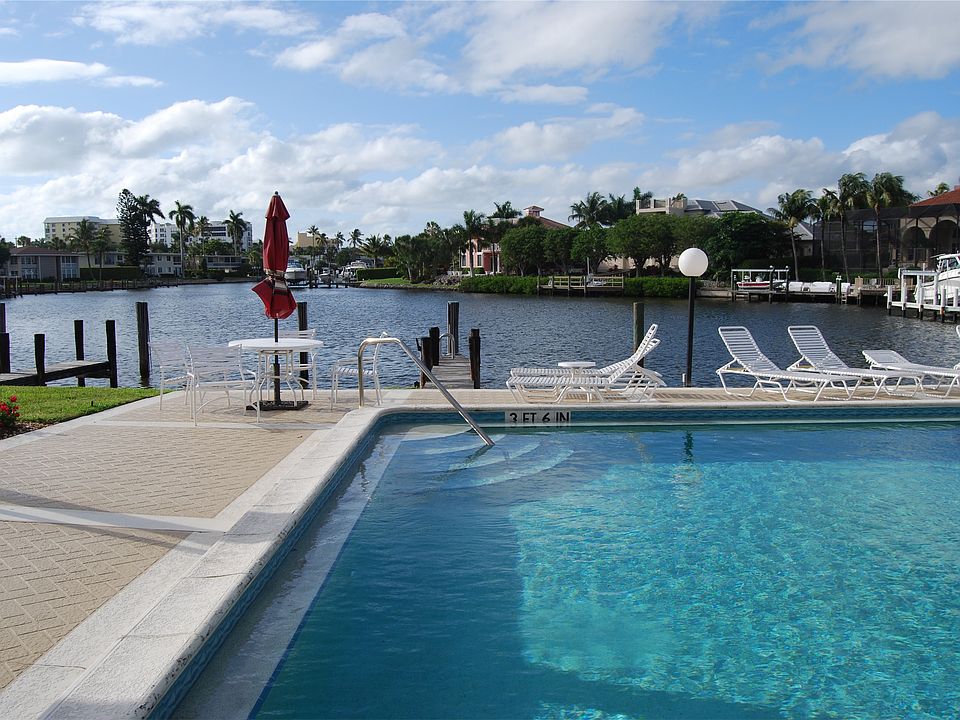 261 Banyan Blvd, Naples, FL 34102 Zillow