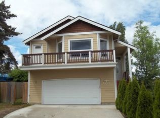 2231 E Division Ln, Tacoma, WA 98404