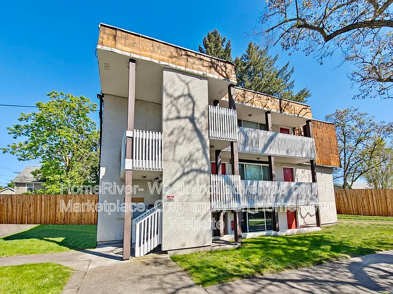 1414 N Addison St #201 — Photo 14