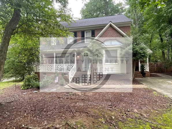 639 Greenwood Cir, Cary, NC 27511