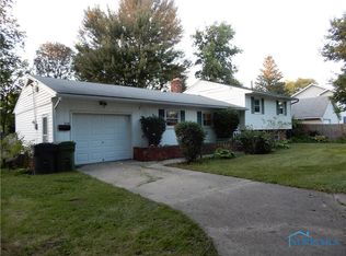 2105 Trailview Dr, Maumee, OH 43537