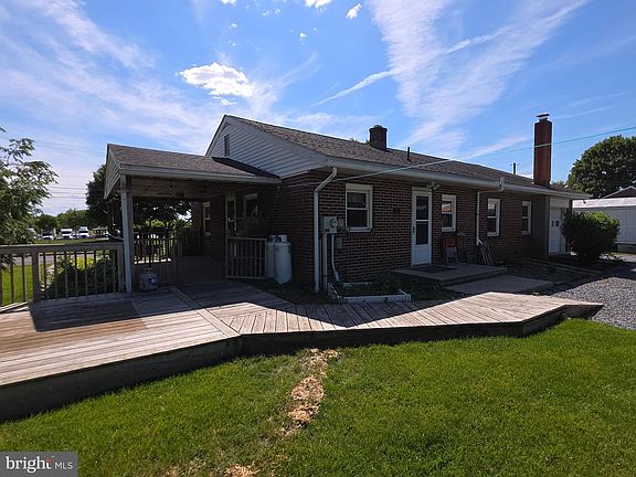 4th image of 465 Wabash Rd