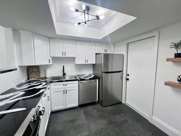 899 SE 2nd Ave APT 220, Deerfield Beach, FL 33441