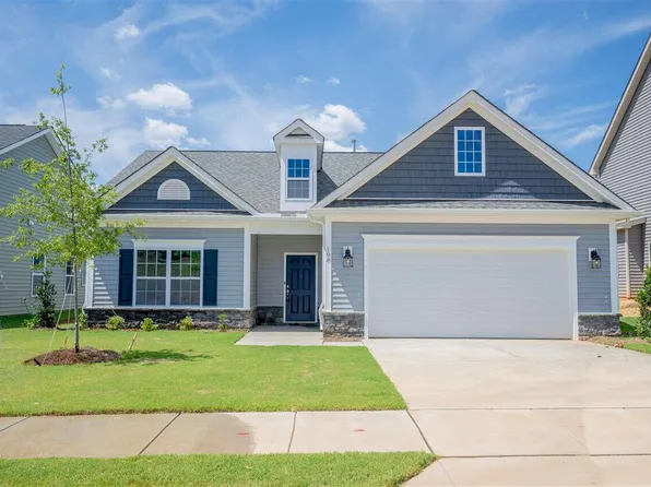 382 Black Oak Ct, Clayton, NC 27520