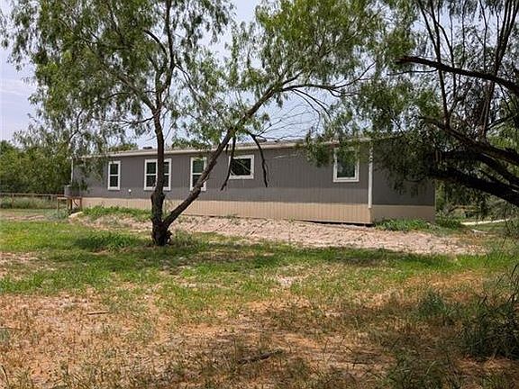 5th image of 905 W Doffing Rd