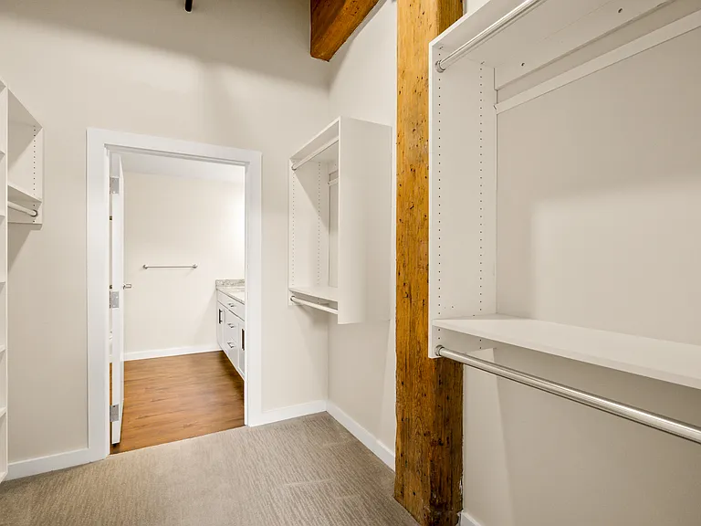 Finishing House