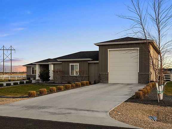 5th image of 16901 Spring Meadow Dr