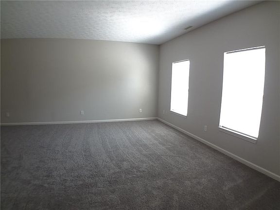 3rd image of 13266 Komatite Way Unit 300