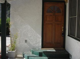 551 N Yale St, Hemet, CA 92544