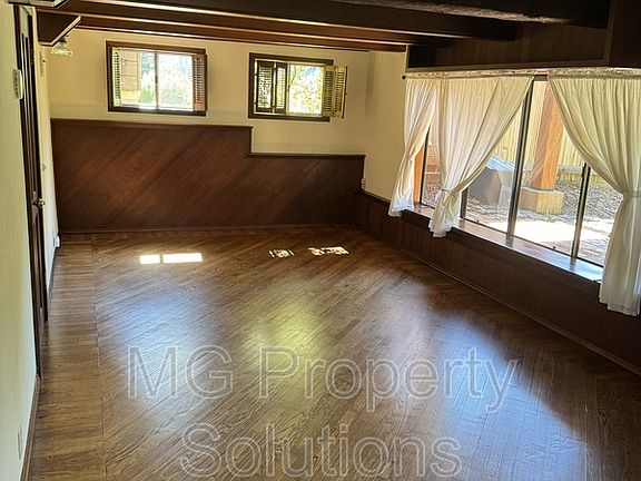 4th image of 415 Turney St APT 1-A