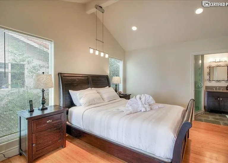 28043 Lobrook Dr — Photo 17