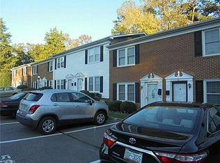 311 Salisbury St APT 55, Kernersville, NC 27284