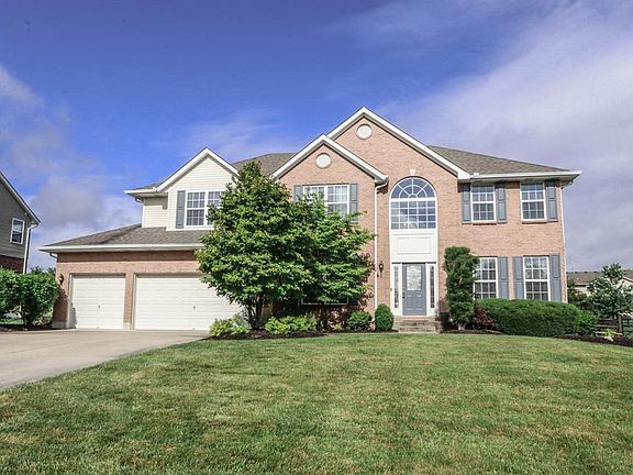 3rd image of 5833 Hemlock Ct