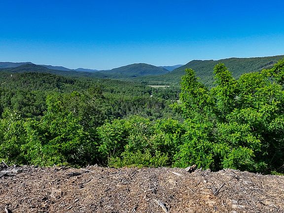 3rd image of 6313 Dunlap Creek Rd