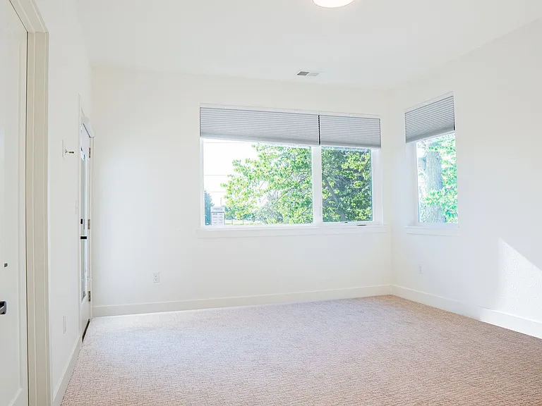 150 Rothrock Pl — Photo 44