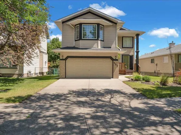 252 W Woodhaven Dr, Okotoks, AB T1S 1S8