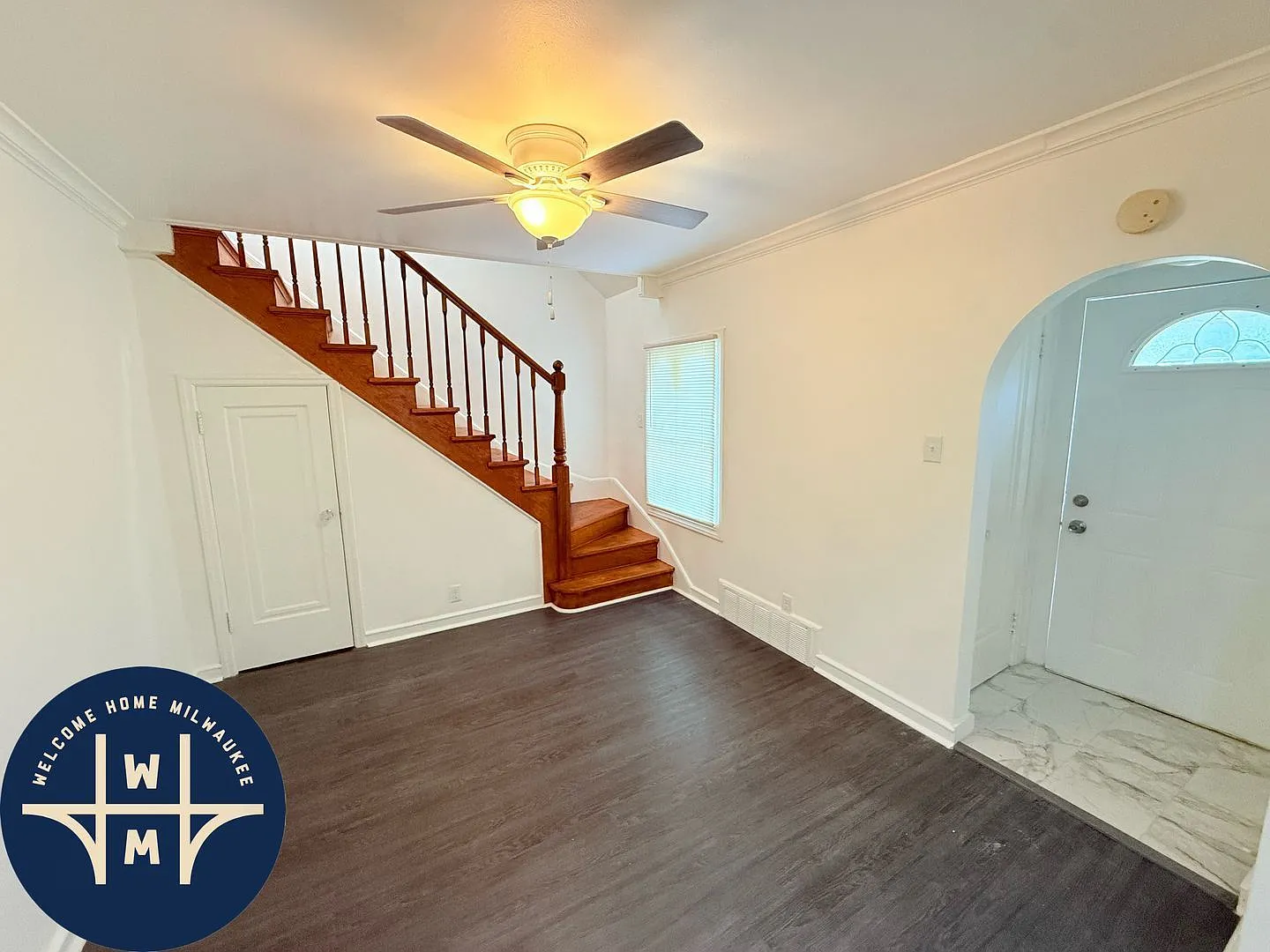 3 bed, 1.0 bath, 1274 sqft, $1,598 — Photo 4