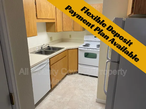 1657 N 5th St, Laramie, WY