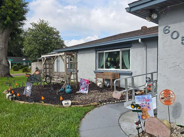 6051 Foxfire Ct, Jacksonville, FL 32244