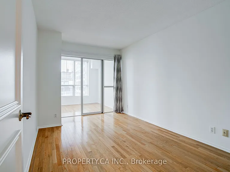 92 King St E #1703 — Photo 5