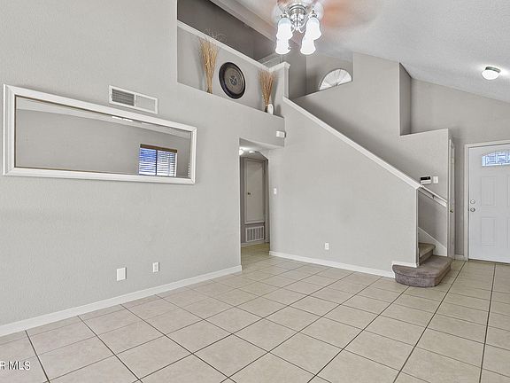 2nd image of 12420 Tierra Maria Ct