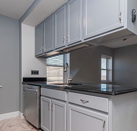 4th image of 70 S Munn Ave APT 912