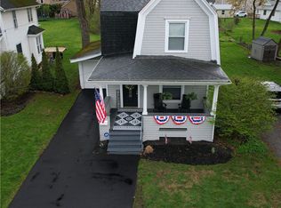 4 Lincoln Ave, Le Roy, NY 14482