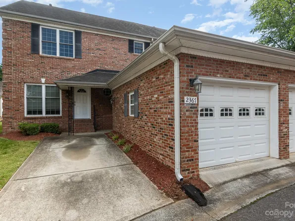 2367 Madeline Meadow Dr, Charlotte, NC 28217