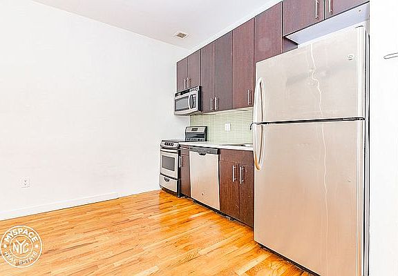 3rd image of 184 Noll St APT 3G