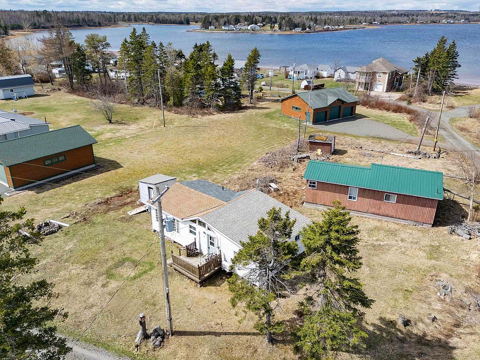 1st image of 53 Jackson Point Rd