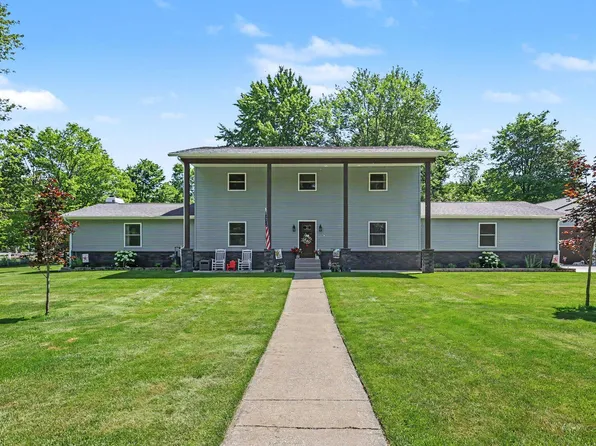 2932 Maple Island Rd, Ravenna, MI 49451
