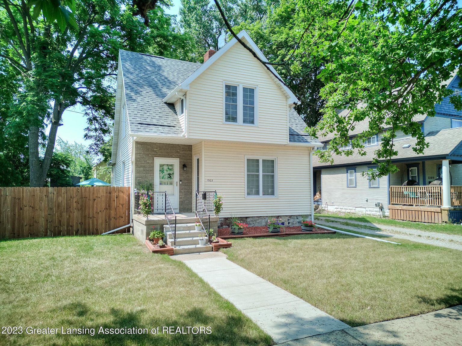 1303 W Michigan Ave, Lansing, MI 48915 Zillow