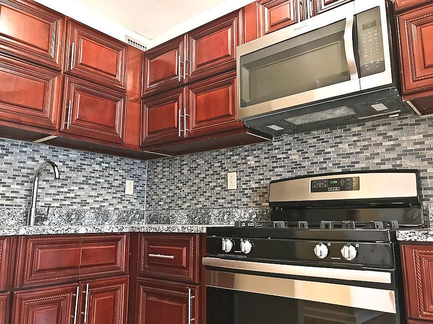 1st image of 15813 Goethals Ave #5v28dzcu0
