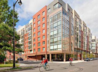 285 3rd St UNIT N-641, Cambridge, MA 02142