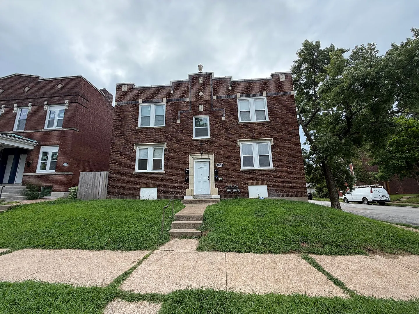 3956 Pennsylvania Ave — Photo 1