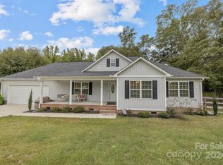 378 Boyd Faile Rd, Heath Springs, SC 29058